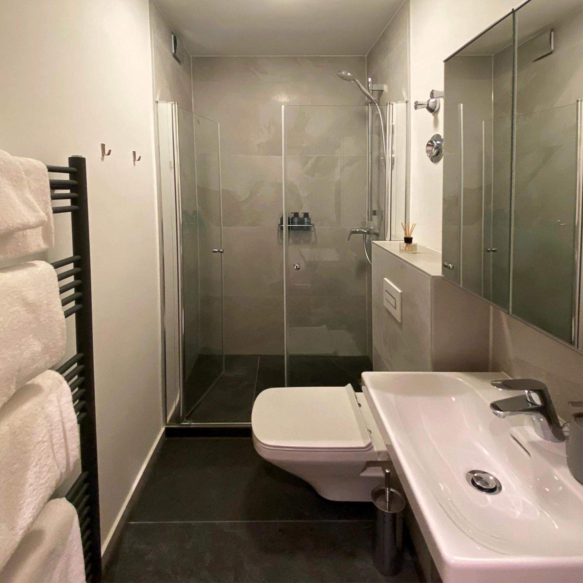 Nurban Apartments Oldtown (Adults Only) Núremberg Habitación foto